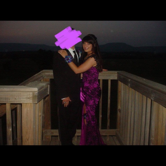 Purple with Black Lace Size 6 Prom/Formal Dress - Picture 1 of 4